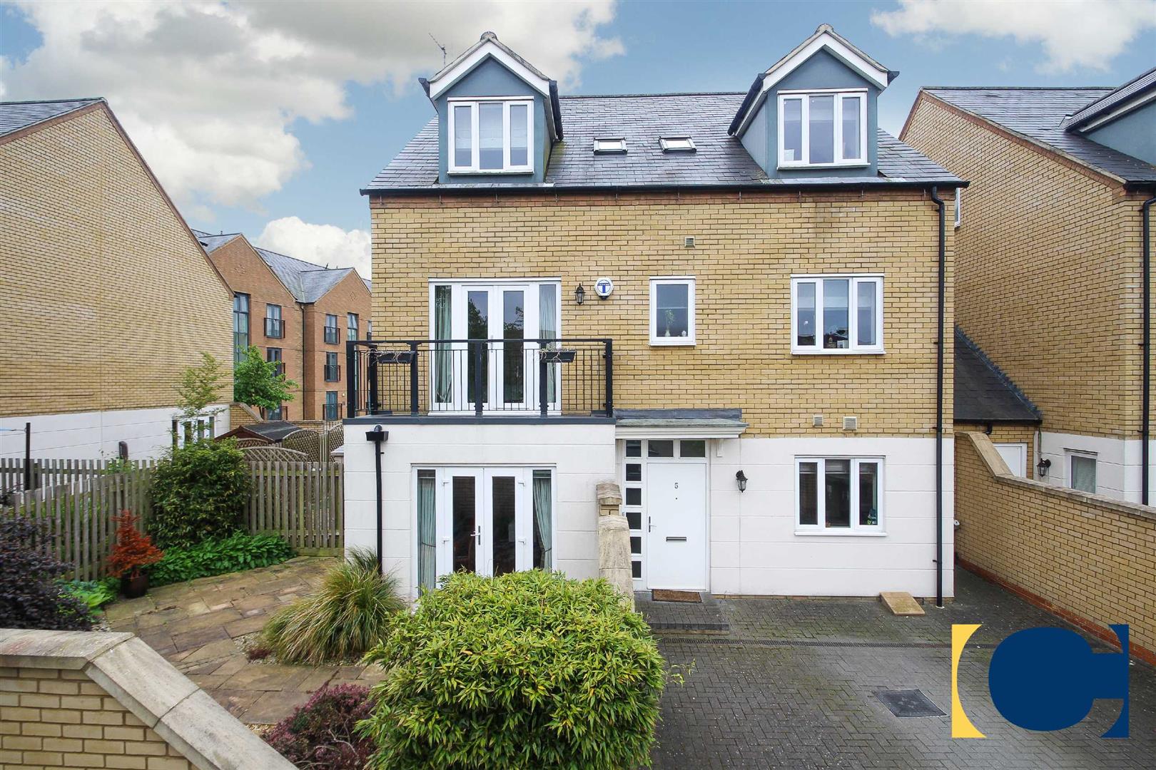 Monellan Grove, Caldecotte, Milton Keynes